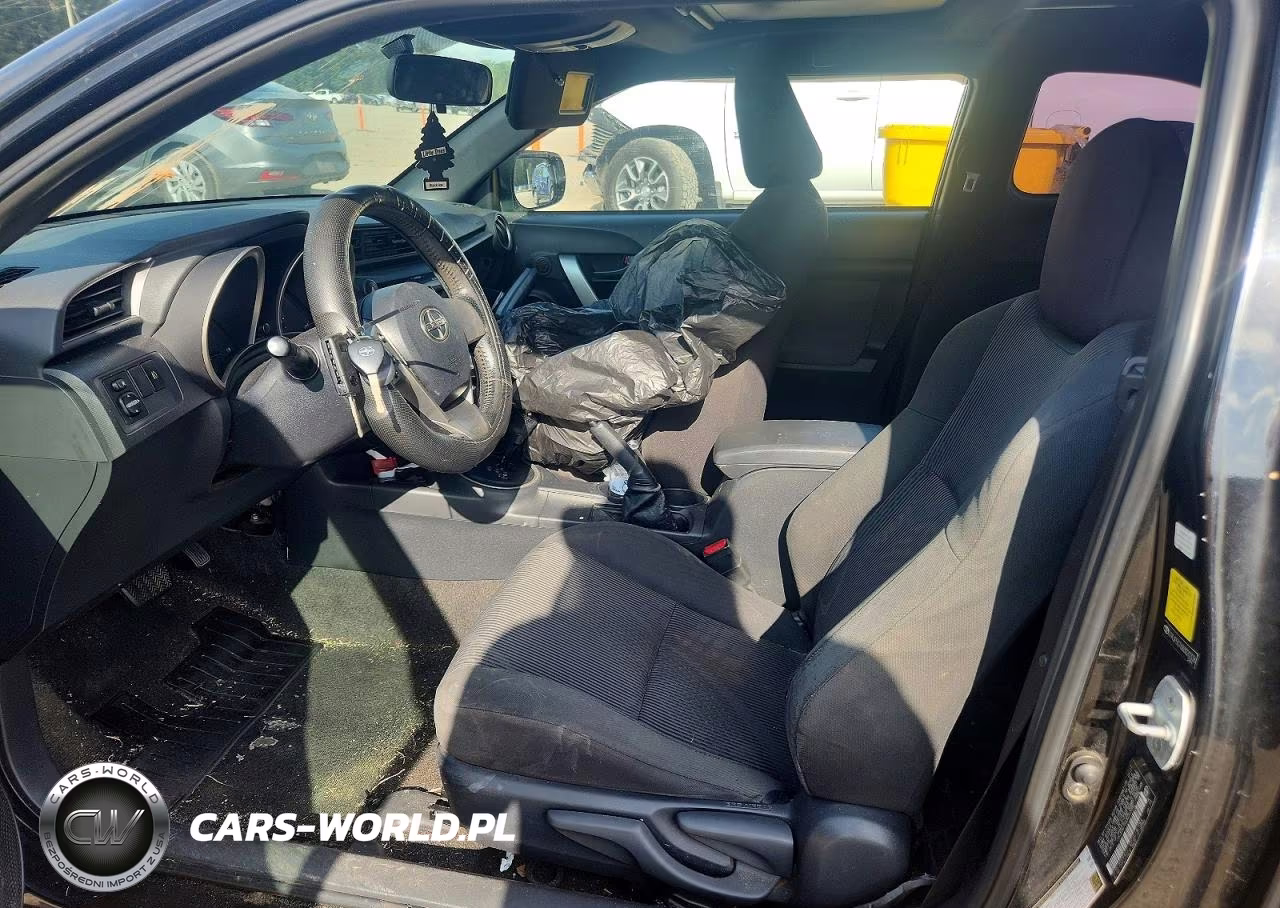 2011 Scion Tc Base VIN:JTKJF5C76B3020336 - 7