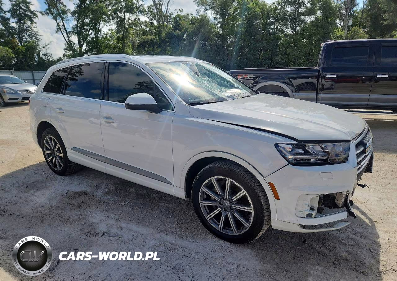 2019 Audi Q7 Premium Plus VIN:WA1LHAF78KD034337 - 4