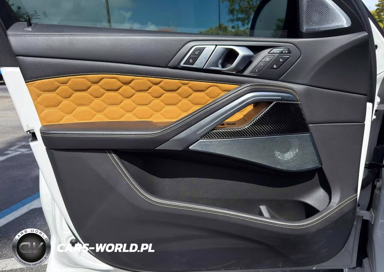 2020 BMW X6 M VIN:5YMCY0C09L9B05681 - 12