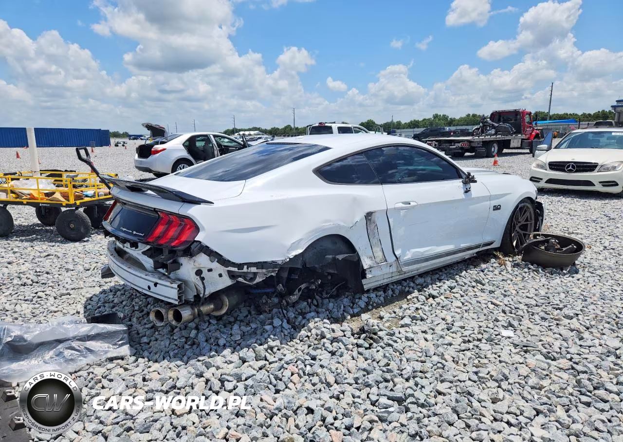 2016 Ford Mustang Gt VIN:1FA6P8CF8G5332114 - 3