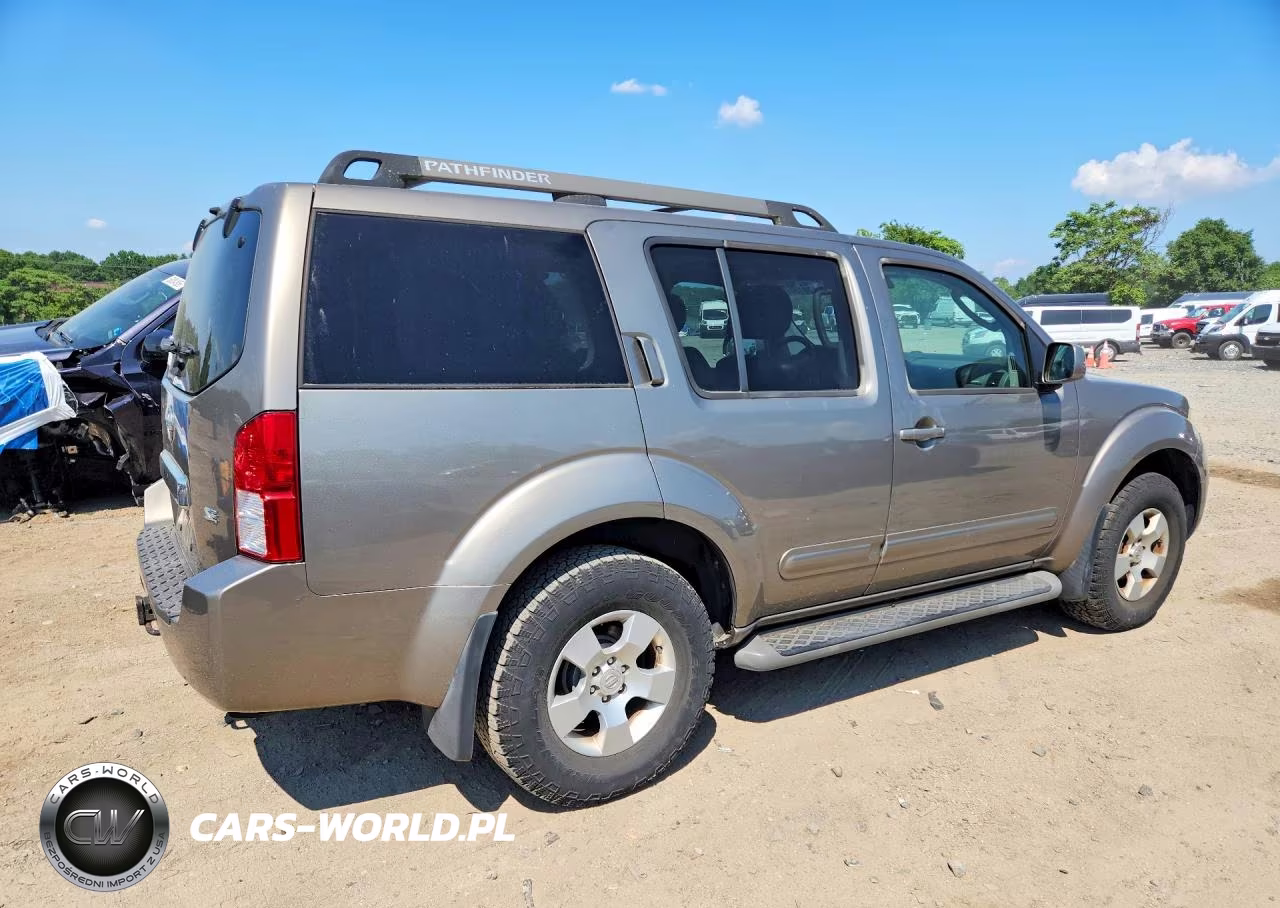 2005 Niss Pathfinder VIN:5N1AR18W35C768484 - 3