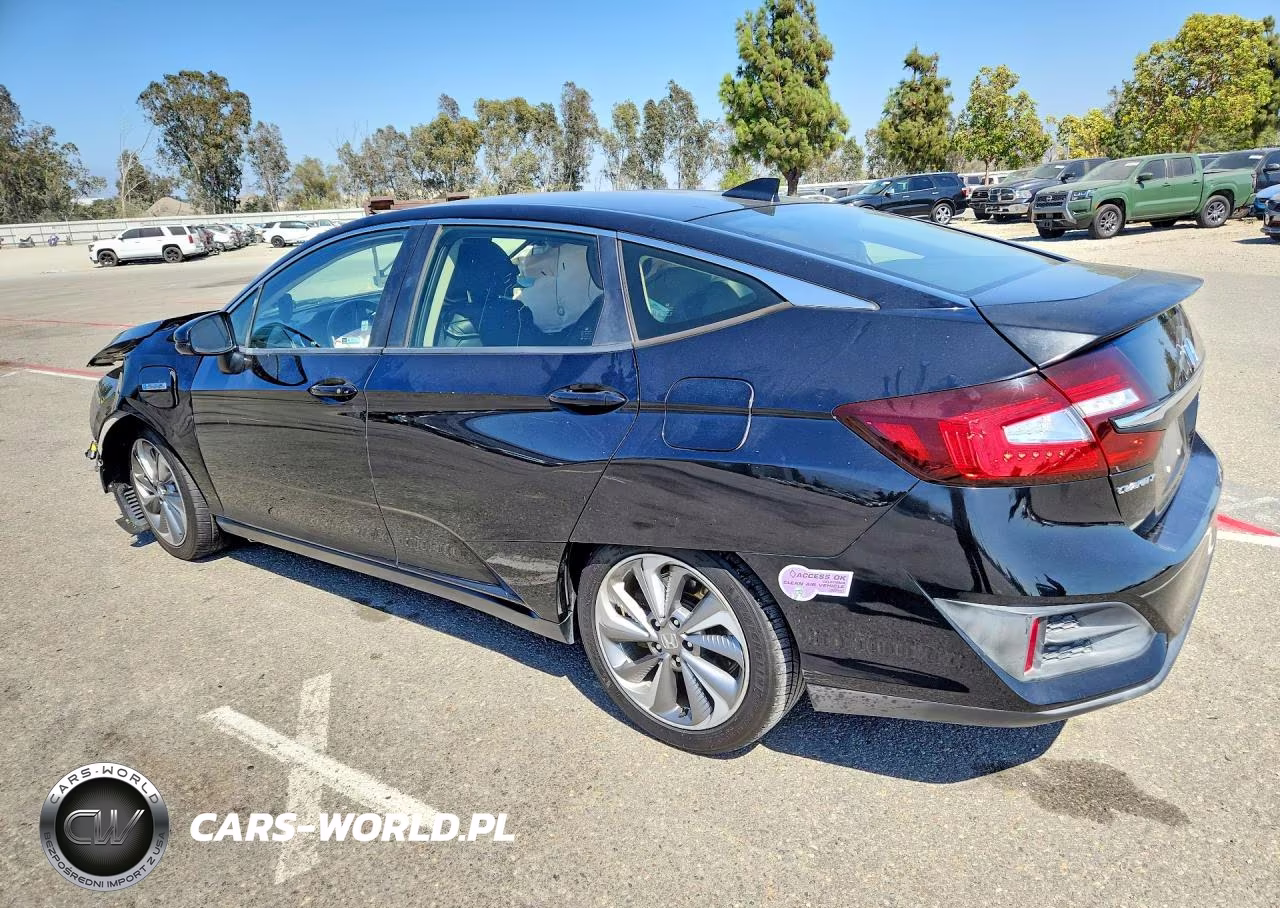 2018 Honda Clarity Touring VIN:JHMZC5F35JC019171 - 2