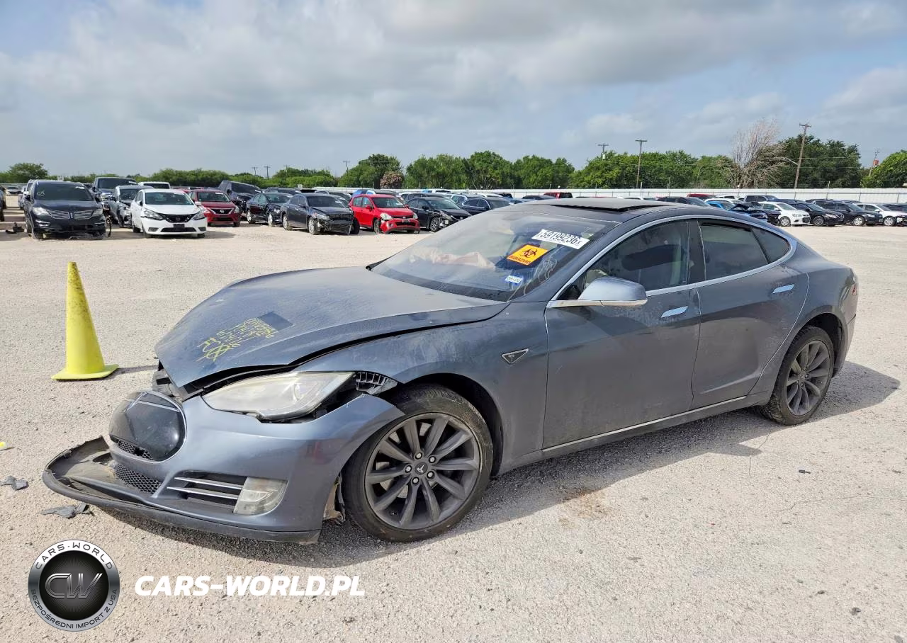 2013 Tesla Model S