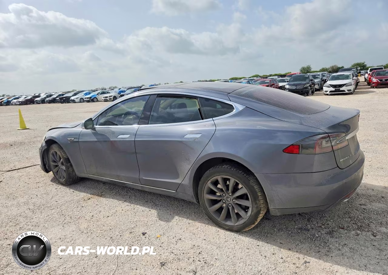 2013 Tesla Model S VIN:5YJSA1CN0DFP04287 - 2