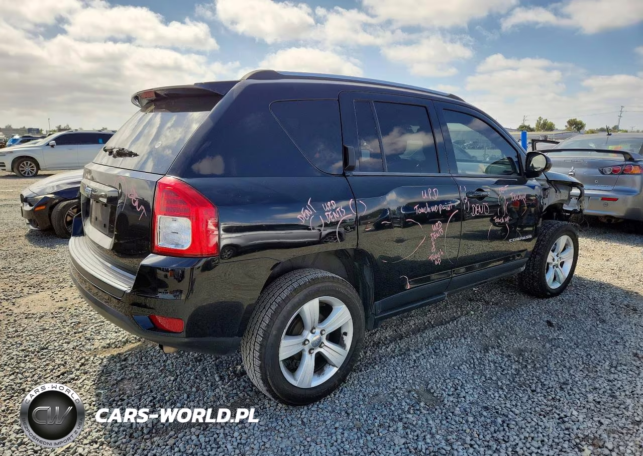 2013 Jeep Compass Sport VIN:1C4NJCBB8DD205504 - 3