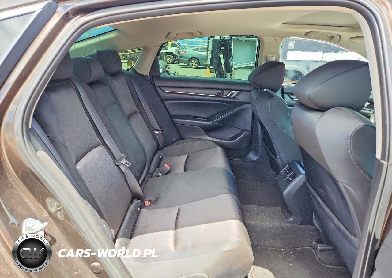 2018 Honda Accord Ex VIN:1HGCV1F4XJA076207 - 10