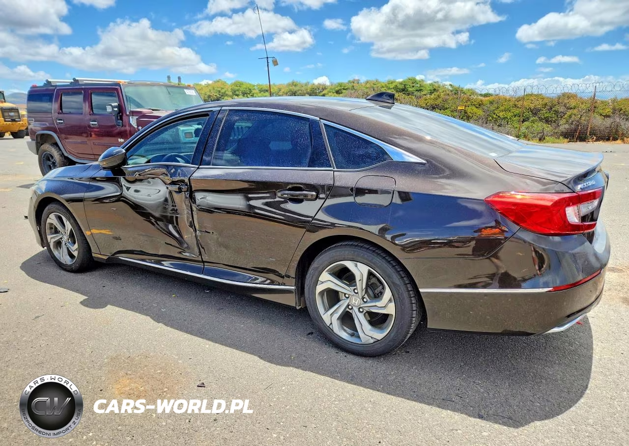 2018 Honda Accord Ex VIN:1HGCV1F4XJA076207 - 2