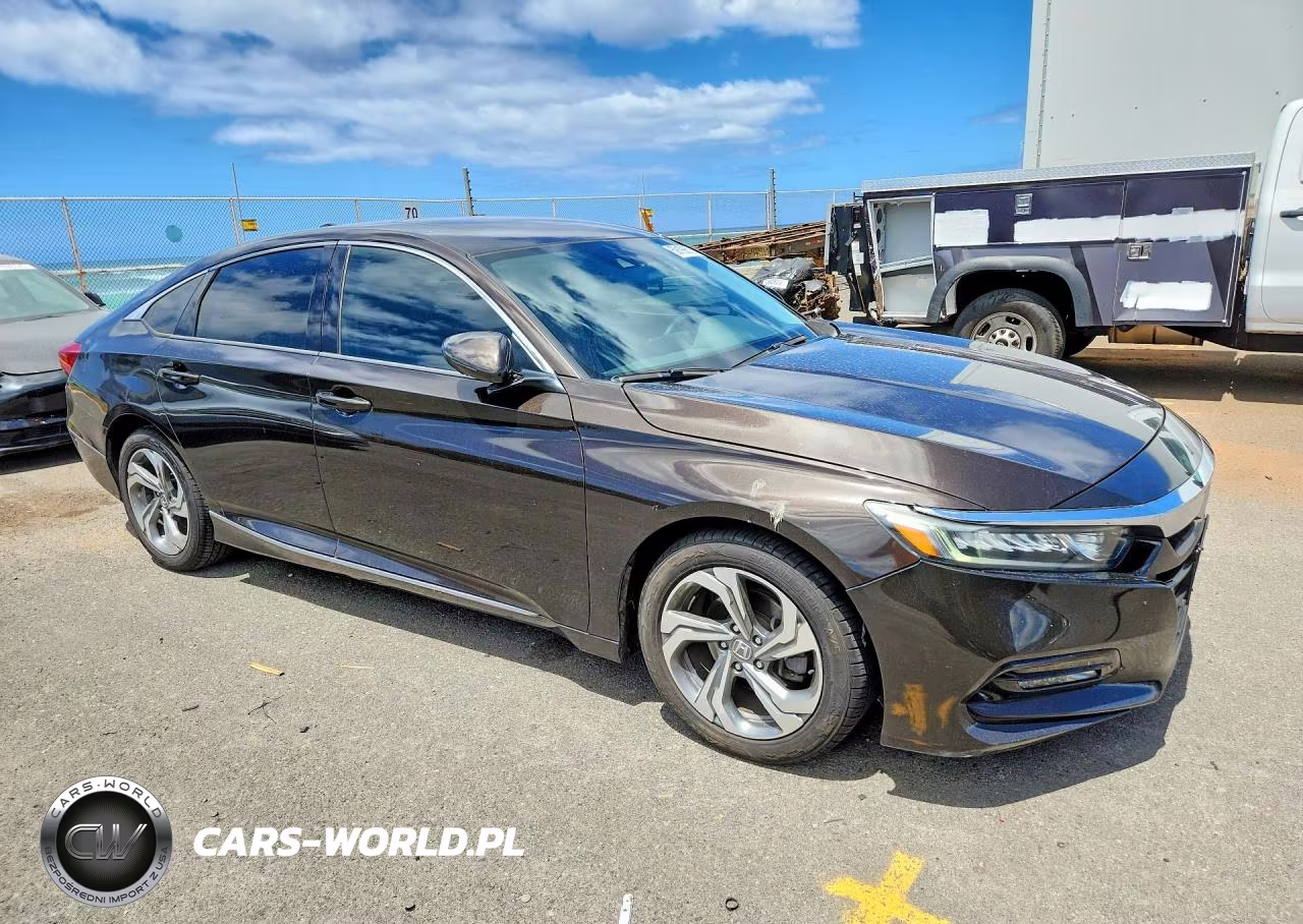 2018 Honda Accord Ex VIN:1HGCV1F4XJA076207 - 4