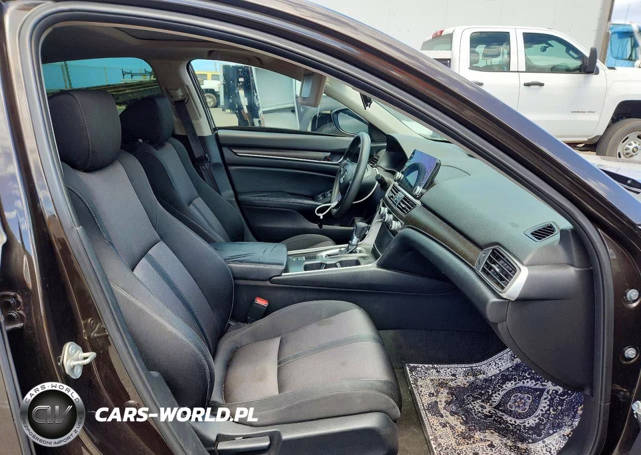 2018 Honda Accord Ex VIN:1HGCV1F4XJA076207 - 7