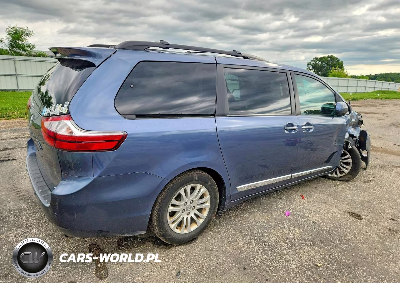 2017 Toyota Sienna Xle Premium 8-Passenger VIN:5TDYZ3DC8HS882414 - 3