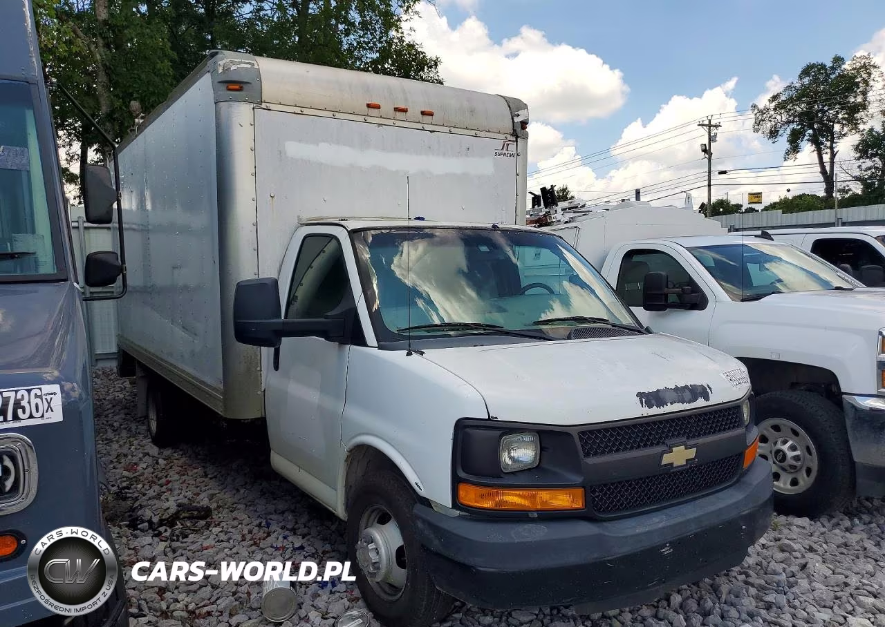 2015 Chevrolet Express G3500 Box Truck VIN:1GB3G4CG5F1202932 - 4