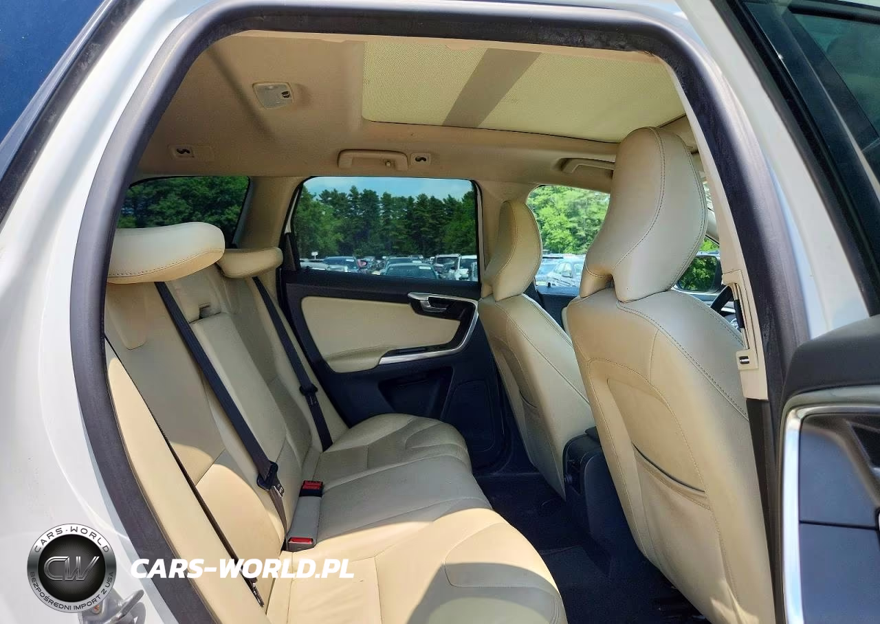 2016 Volvo Xc60 T5 Premier VIN:YV4612RK3G2853298 - 11