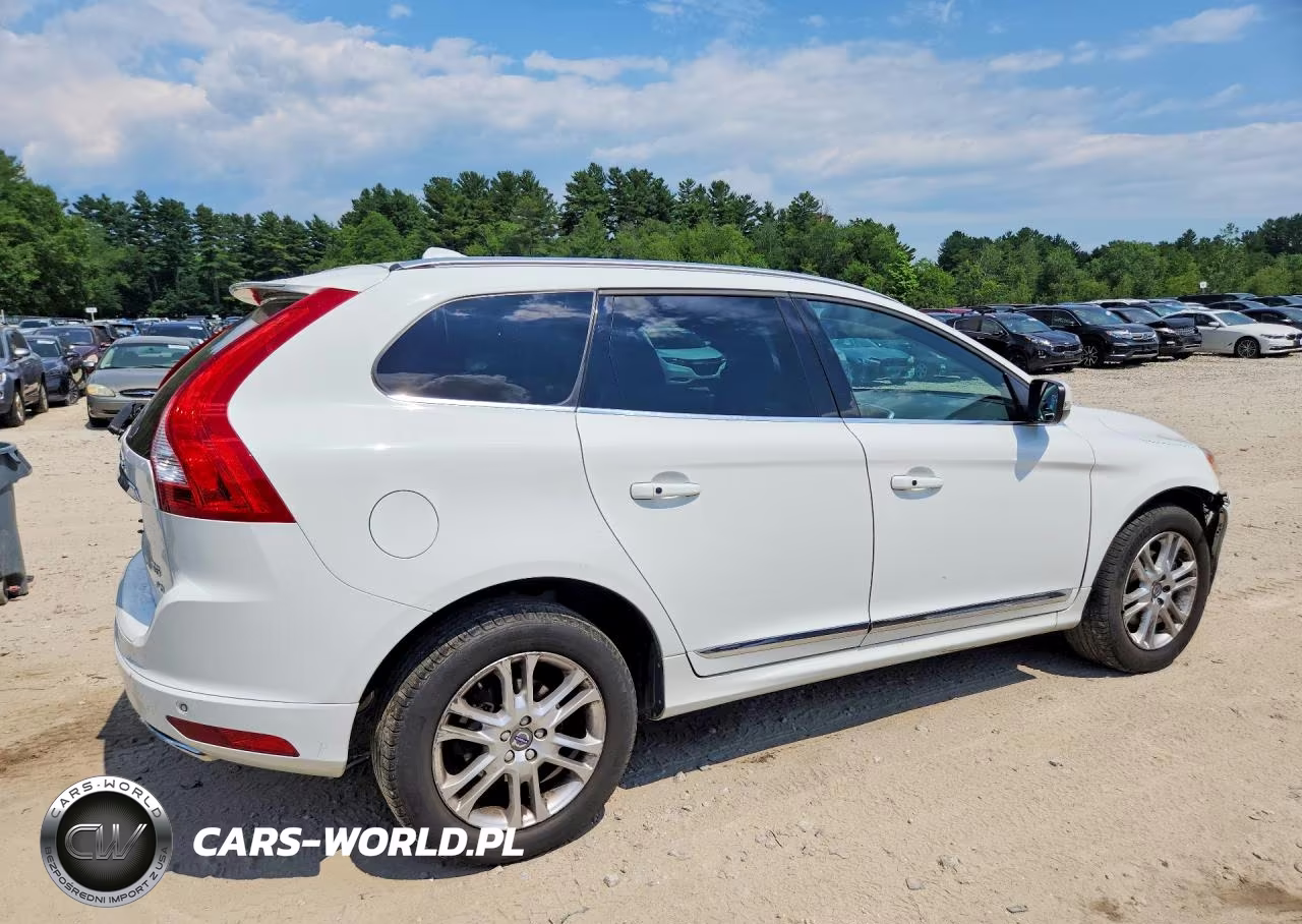 2016 Volvo Xc60 T5 Premier VIN:YV4612RK3G2853298 - 3