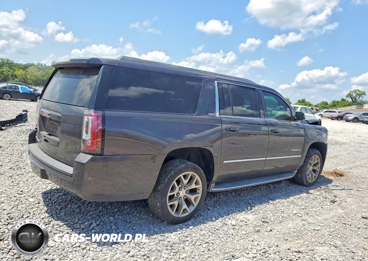 2015 GMC Yukon Xl C1500 Slt VIN:1GKS1HKC1FR536377 - 3