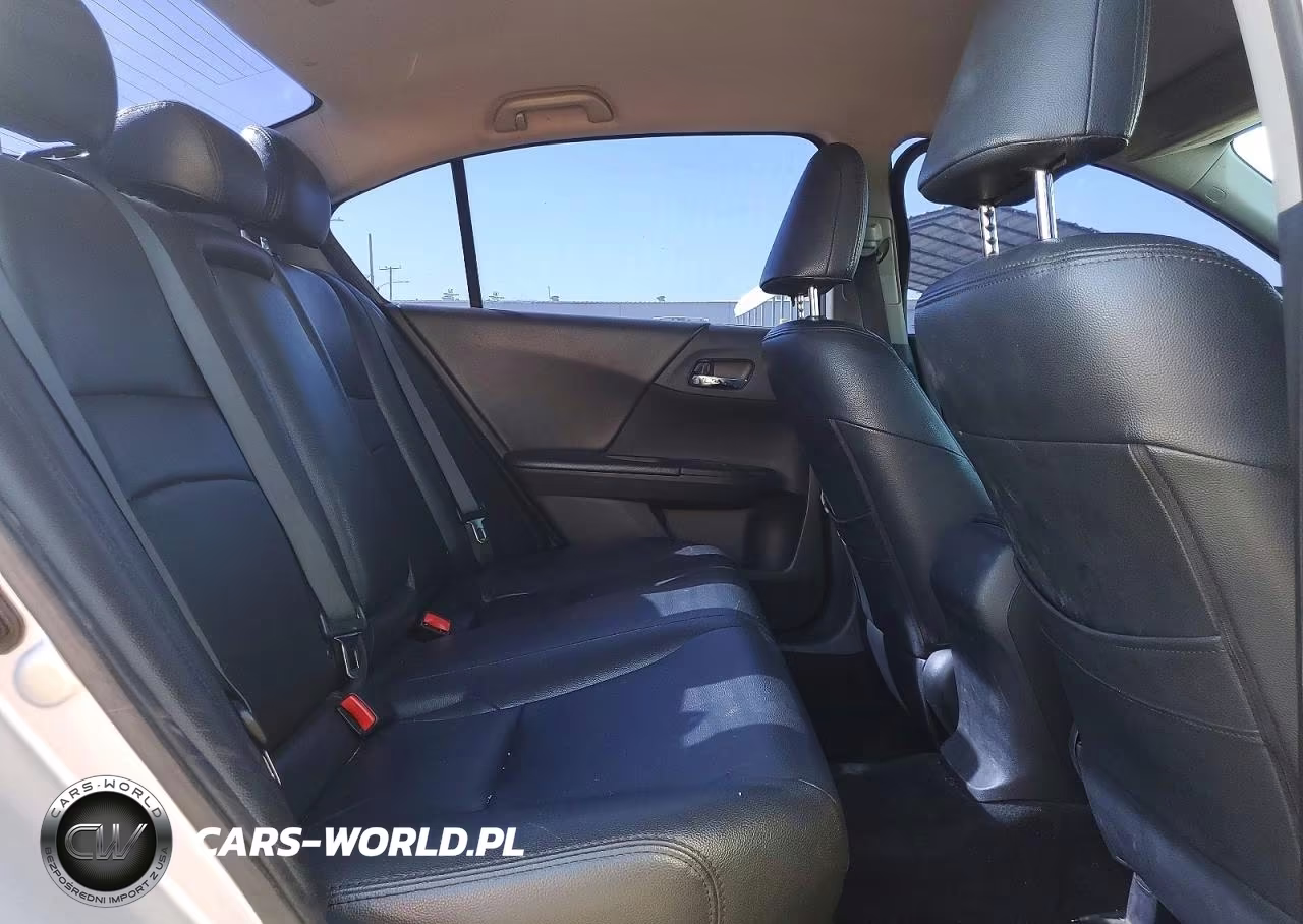 2013 Honda Accord Lx VIN:1HGCR2F31DA104031 - 10