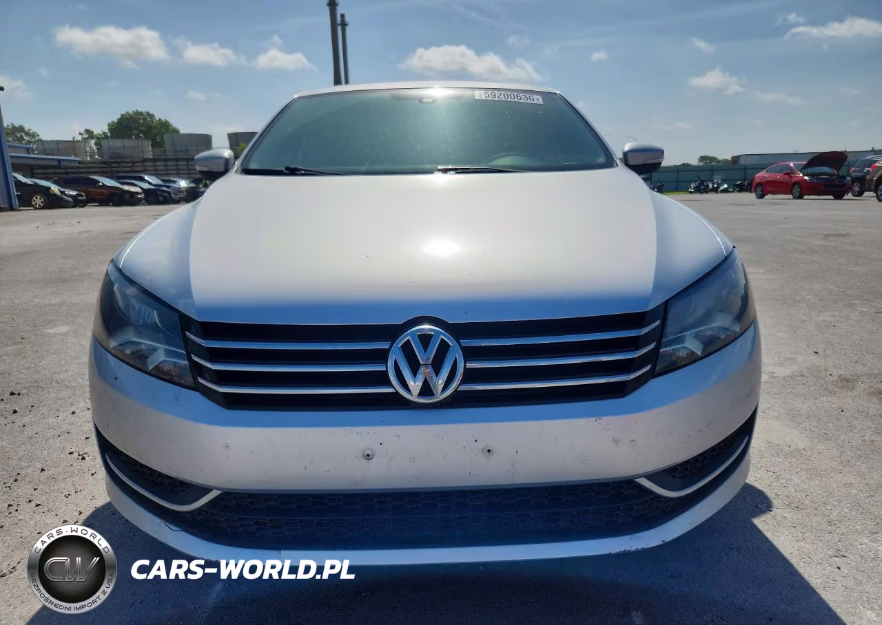 2014 Volkswagen Passat Se VIN:1VWBS7A31EC108750 - 4