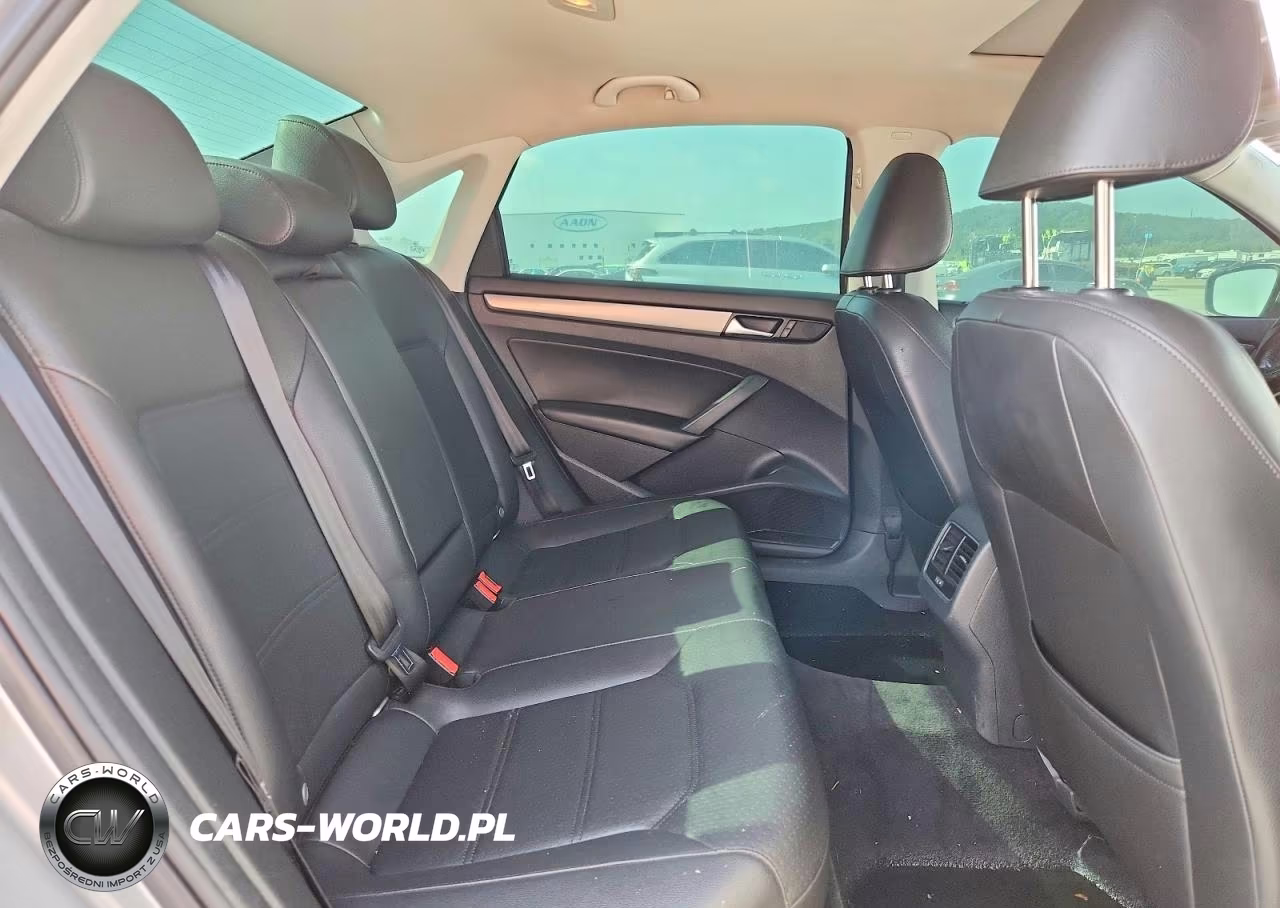 2014 Volkswagen Passat Se VIN:1VWBS7A31EC108750 - 9