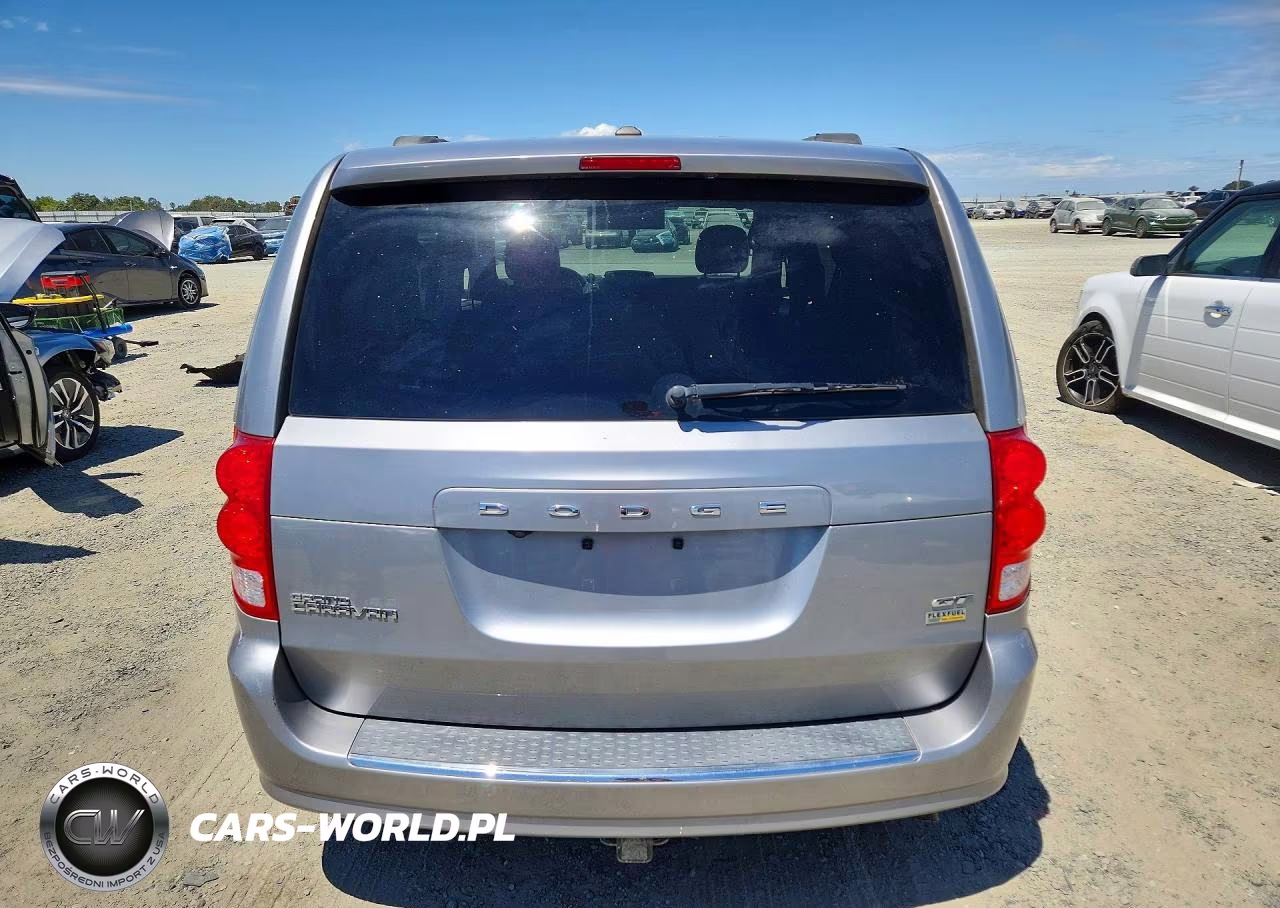 2018 Dodge Grand Caravan Gt VIN:2C4RDGEG8JR319048 - 6
