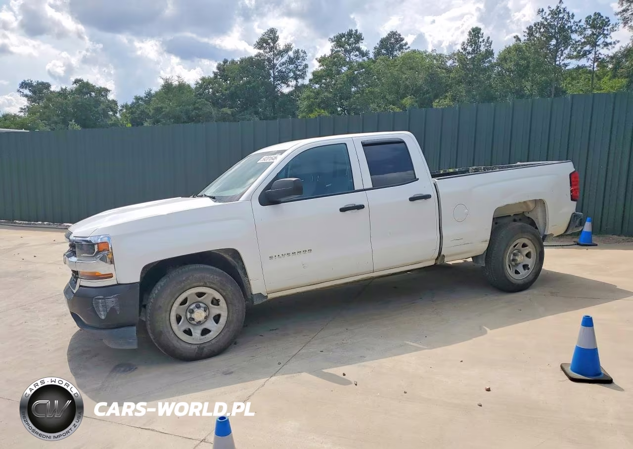 2018 Chevrolet Silverado C1500 – zdjęcie 1 z 12