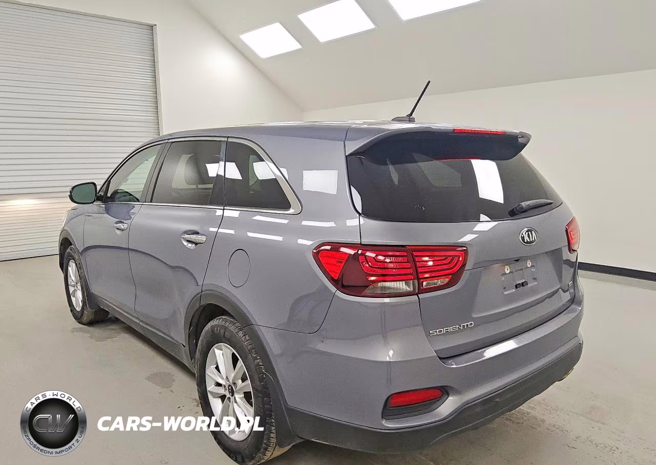2019 Kia Sorento L VIN:5XYPG4A33KG603760 - 2