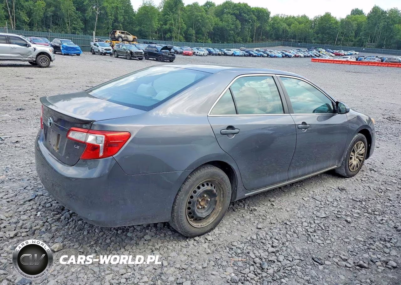 2012 Toyota Camry Le VIN:4T4BF1FK8CR208387 - 3