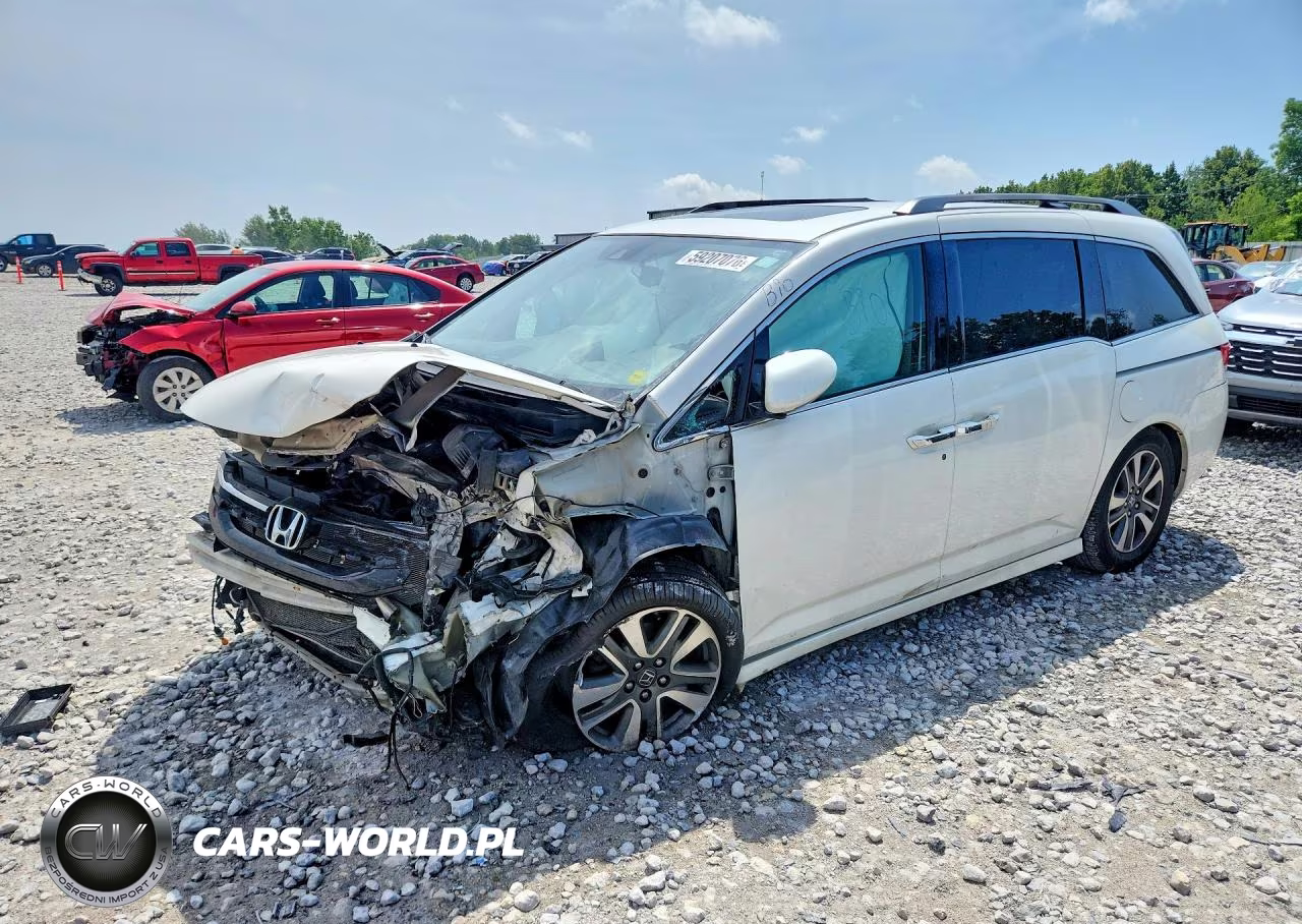 2015 Honda Odyssey Touring – zdjęcie 1 z 13