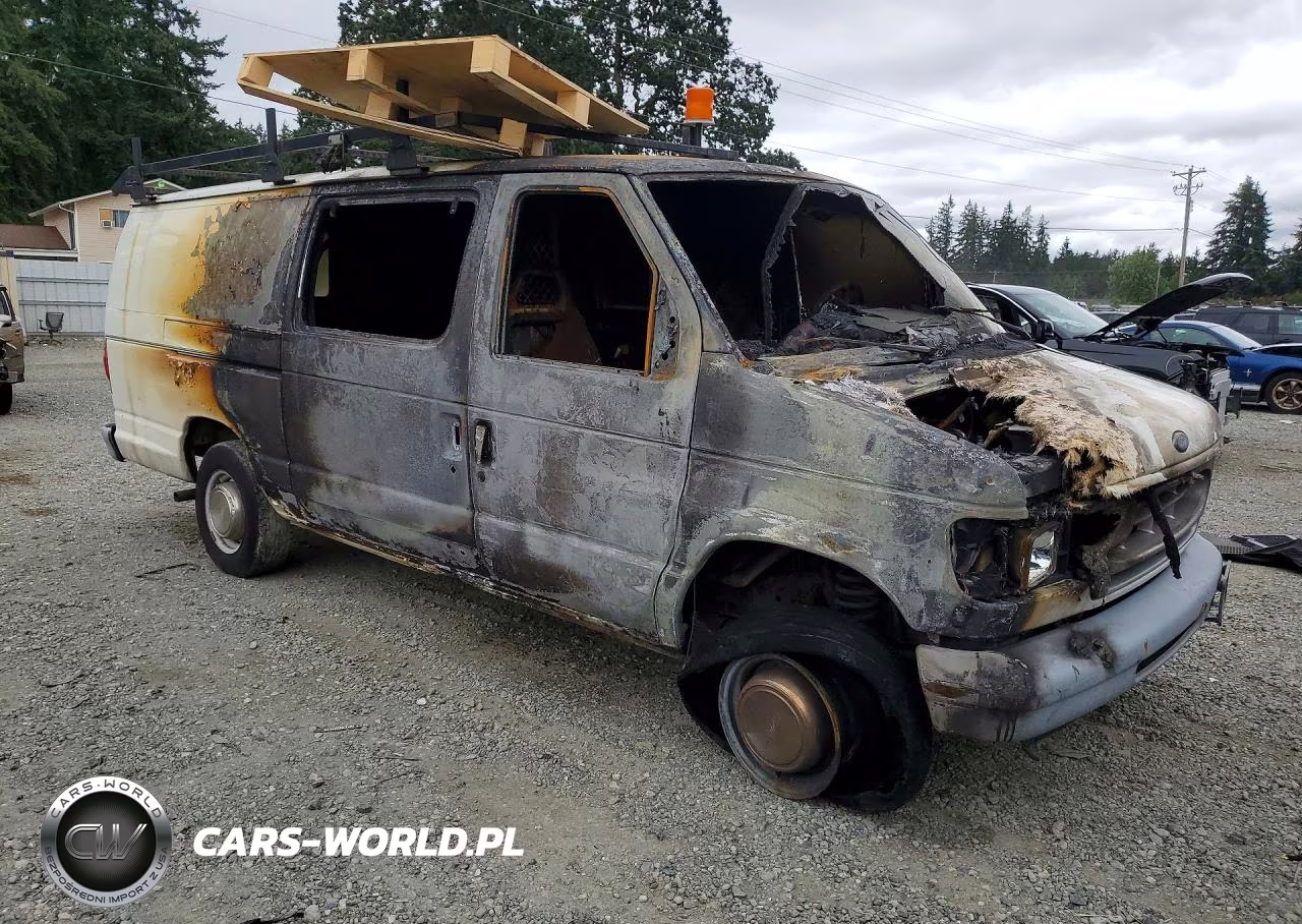 1999 Ford E250 Delivery Van VIN:1FTPS2420XHA42079 - 4
