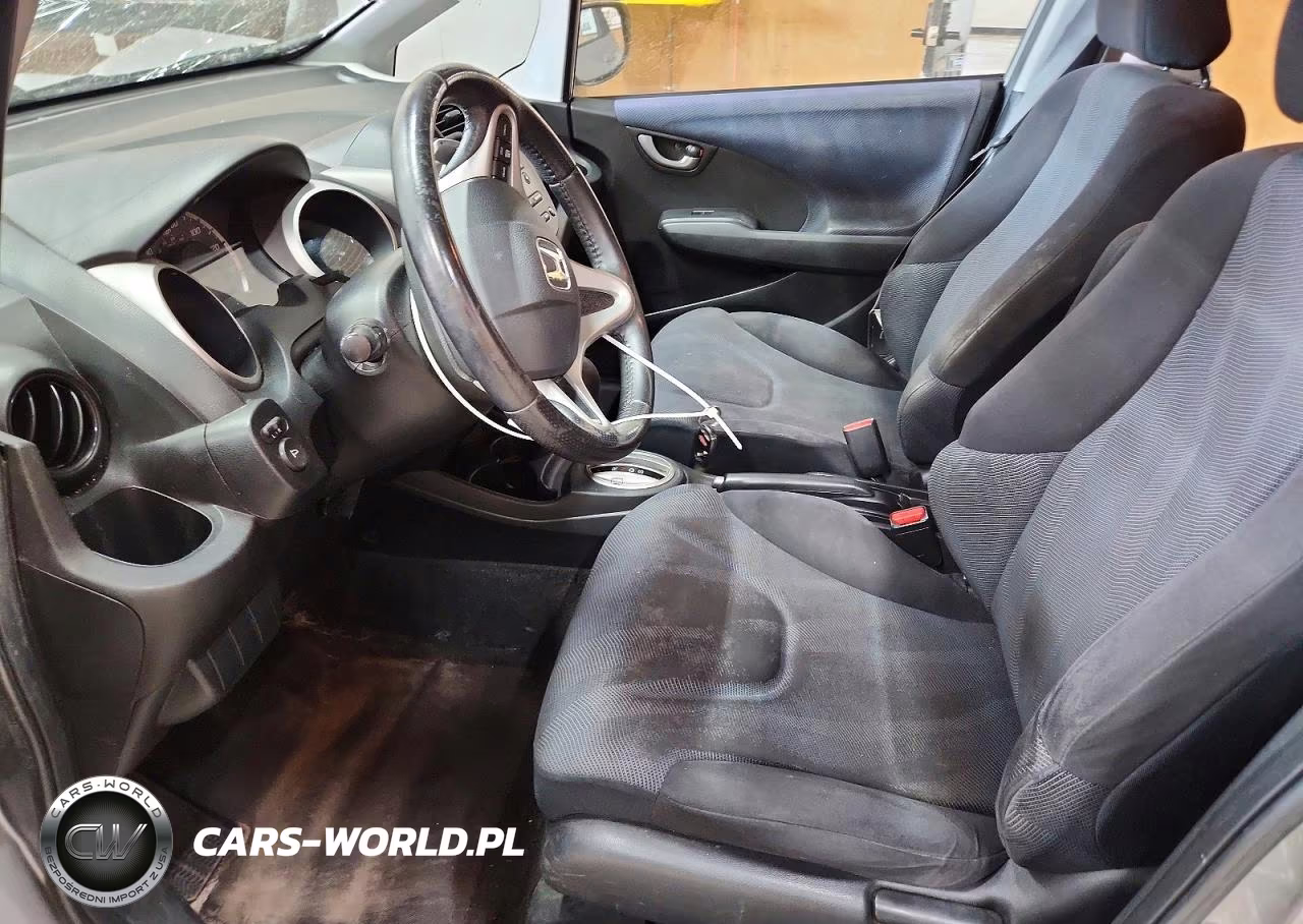 2010 Honda Fit Sport VIN:JHMGE8H46AS004032 - 7