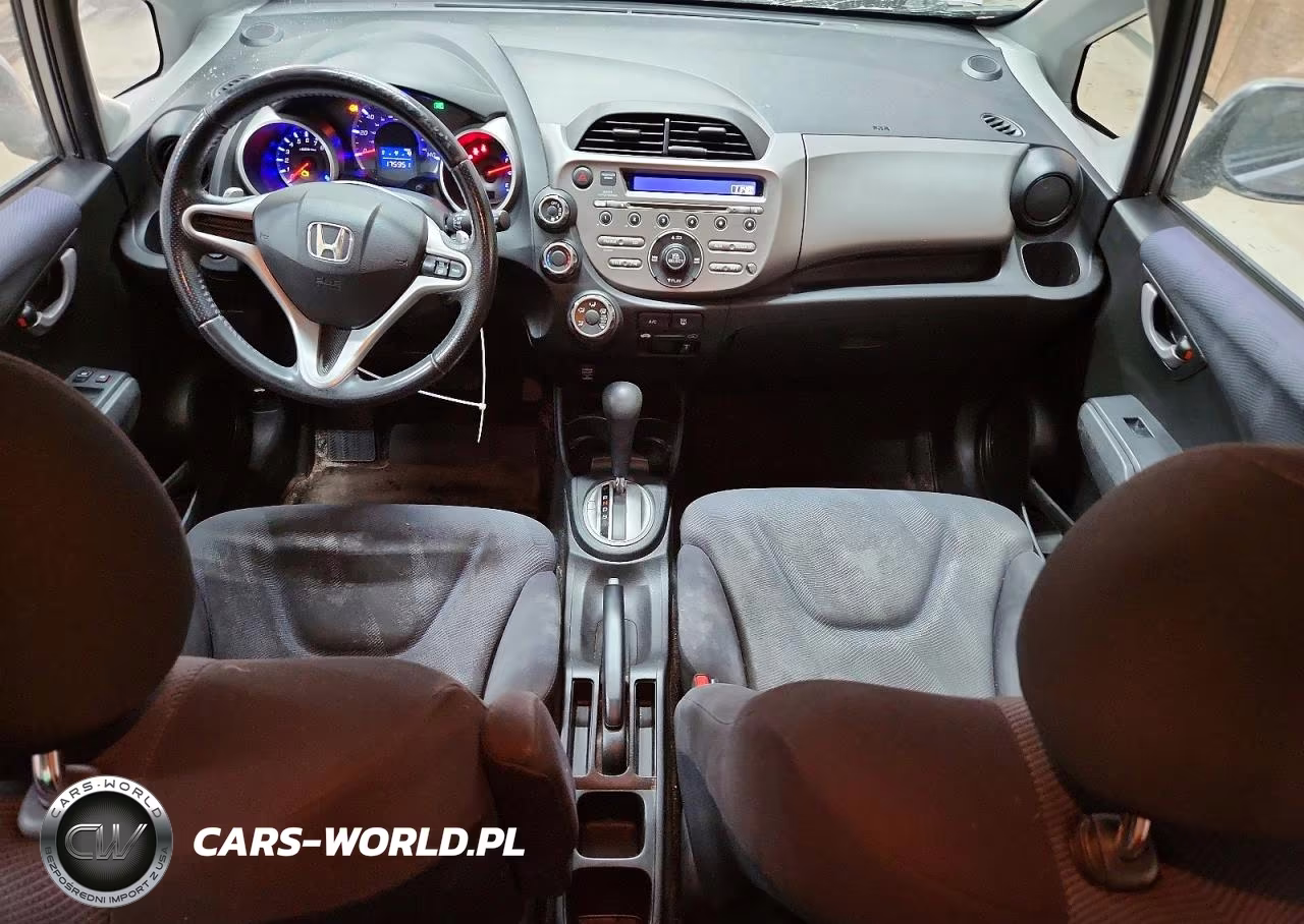 2010 Honda Fit Sport VIN:JHMGE8H46AS004032 - 8