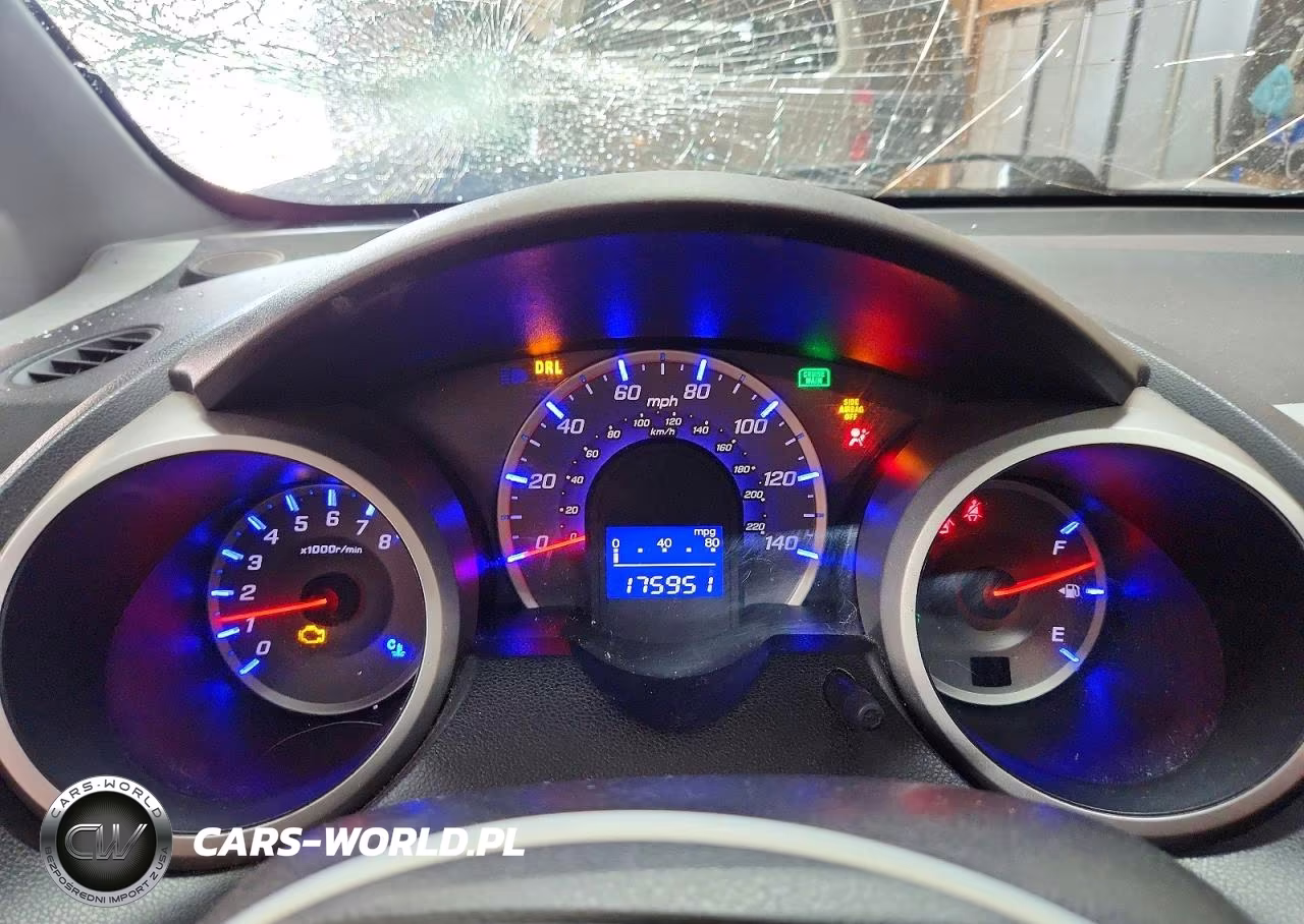 2010 Honda Fit Sport VIN:JHMGE8H46AS004032 - 9
