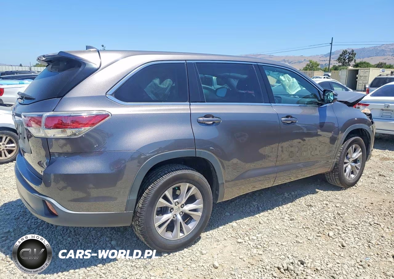 2015 Toyota Highlander Le Plus VIN:5TDZKRFHXFS045908 - 3