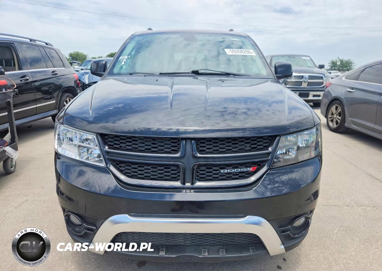 2020 Dodge Journey Crossroad VIN:3C4PDCGB7LT212932 - 5