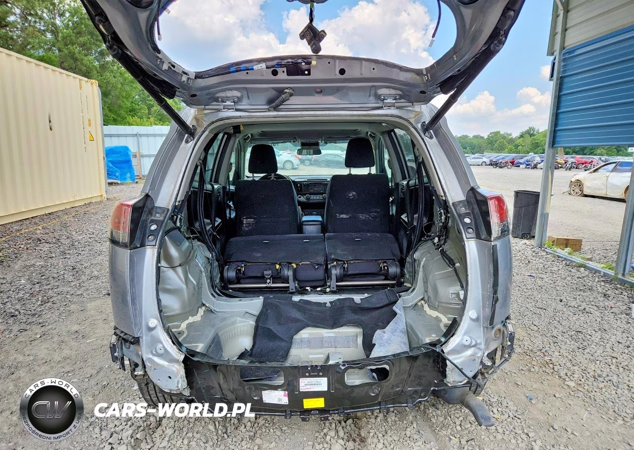 2018 Toyota Rav4 Xle VIN:2T3WFREVXJW422811 - 11