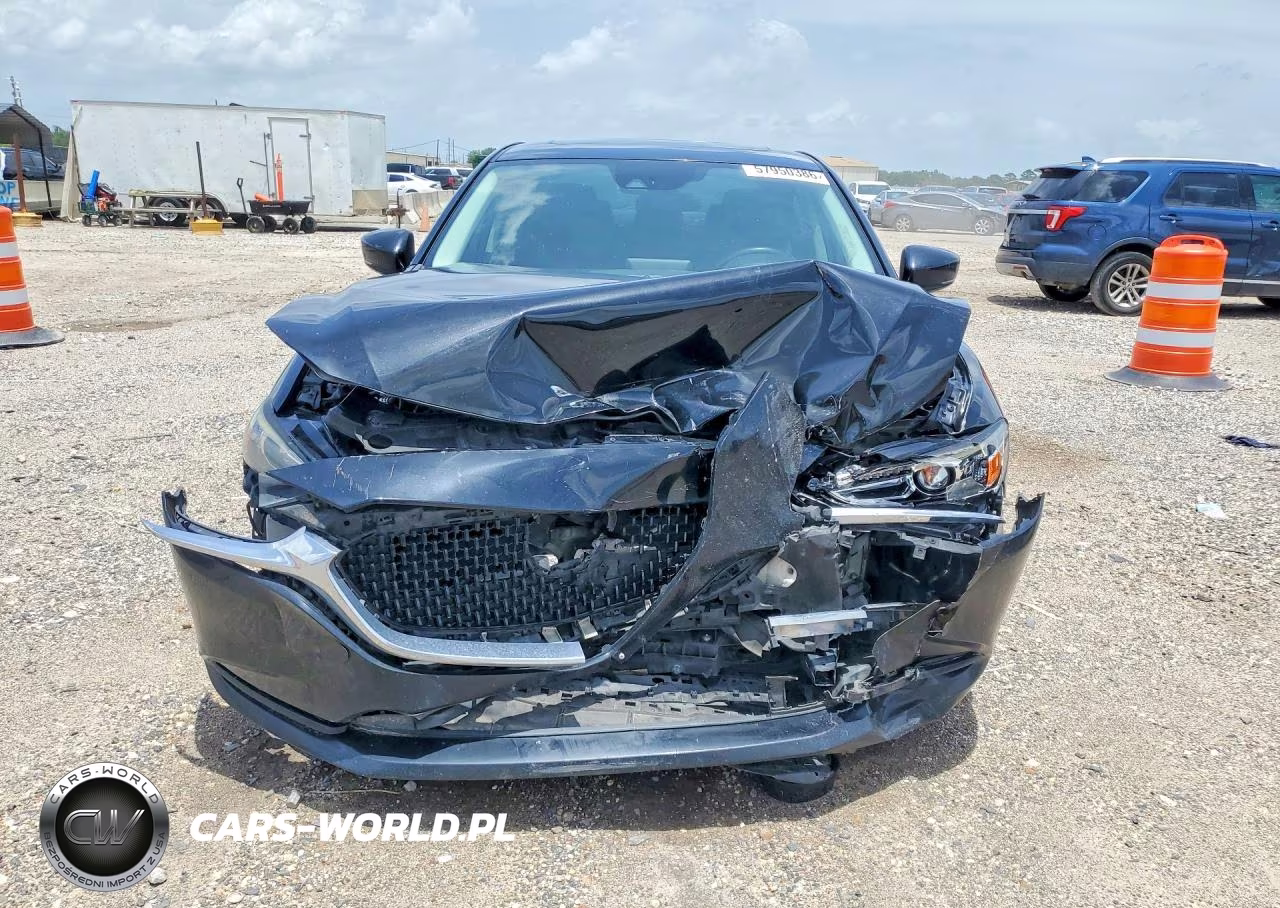 2018 Mazda 6 Touring VIN:JM1GL1VM2J1309696 - 9