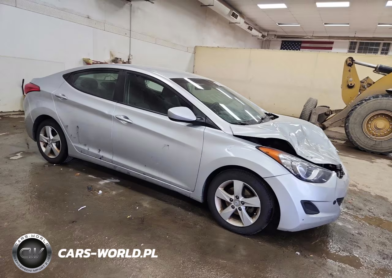 2013 Hyundai Elantra Gls VIN:5NPDH4AE6DH263131 - 4