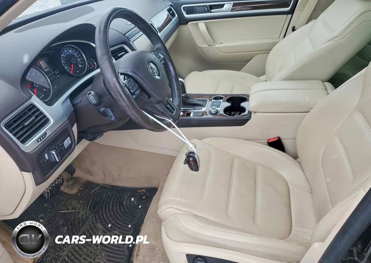 2015 Volkswagen Touareg V6 Tdi VIN:WVGEP9BP0FD002814 - 13