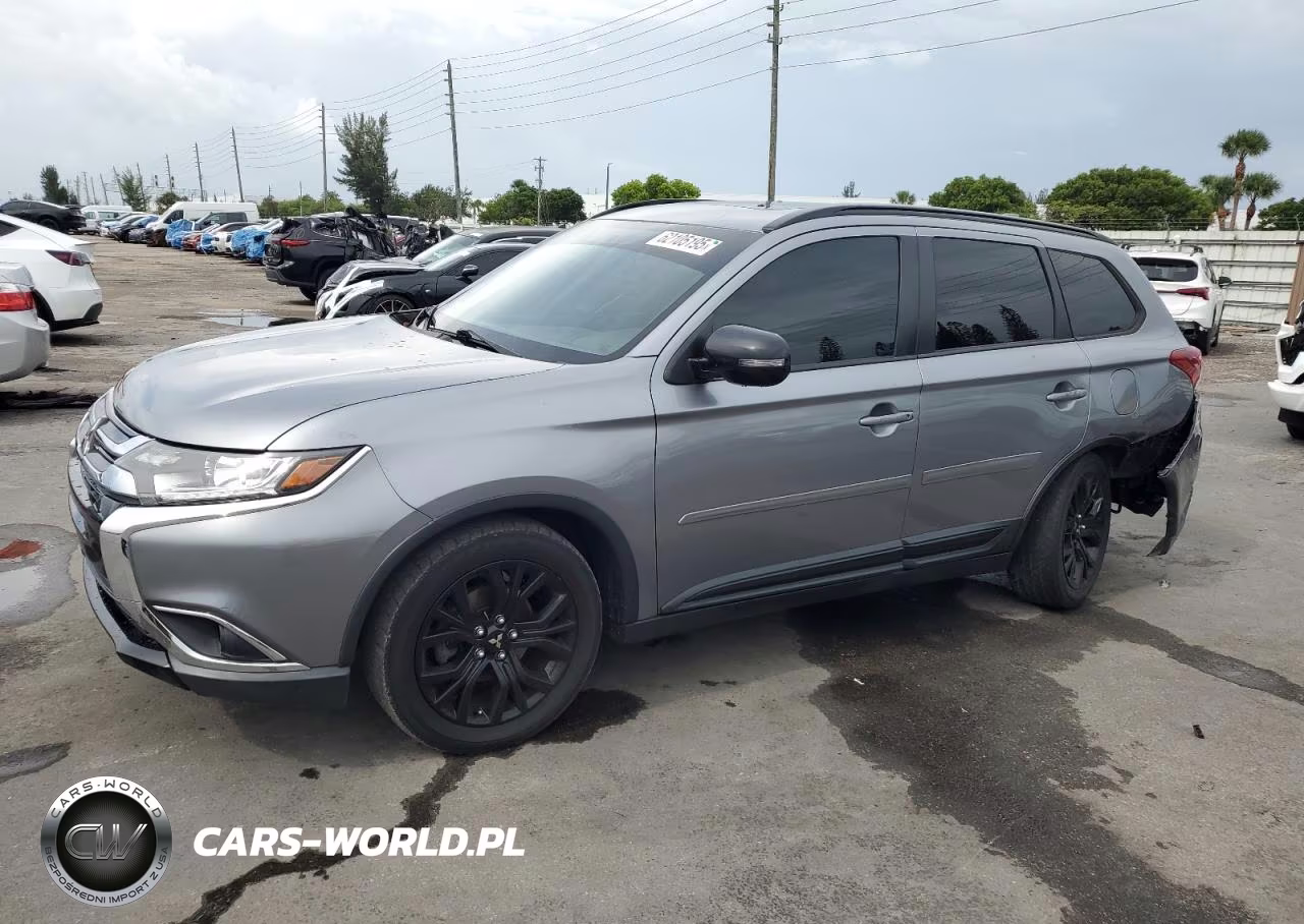 2018 Mitsubishi Outlander Se – zdjęcie 1 z 26