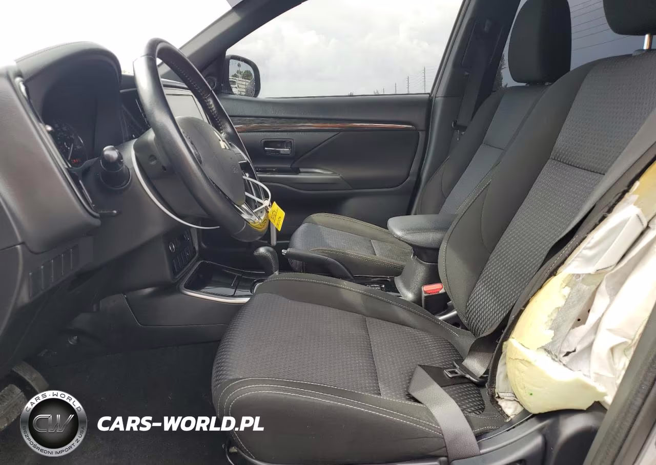 2018 Mitsubishi Outlander Se VIN:JA4AD3A39JZ018913 - 13