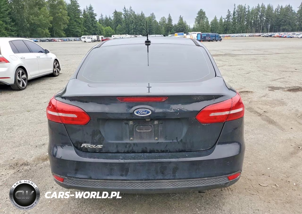 2015 Ford Focus S VIN:1FADP3E22FL334827 - 6