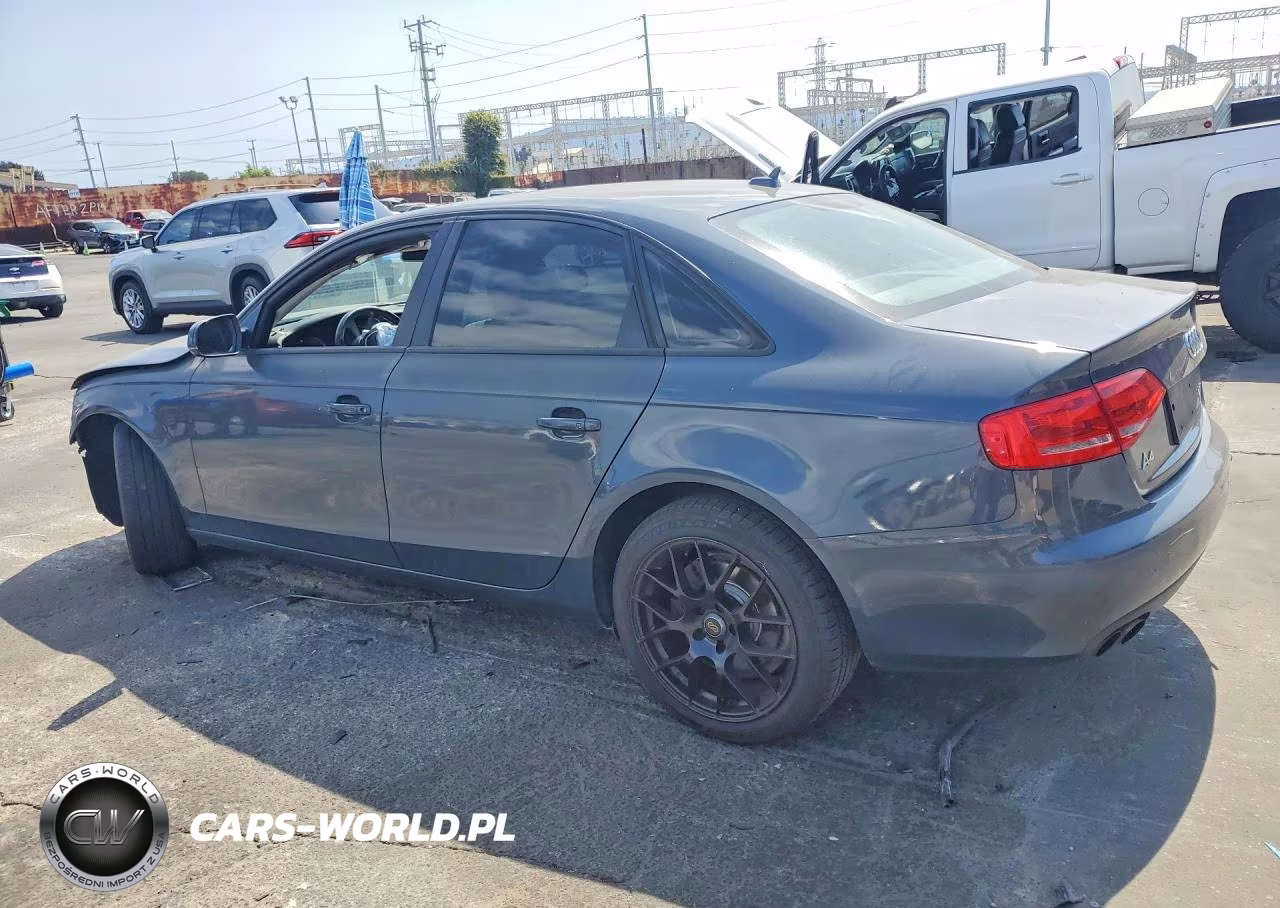 2011 Audi A4 Premium VIN:WAUAFAFL2BN056101 - 2