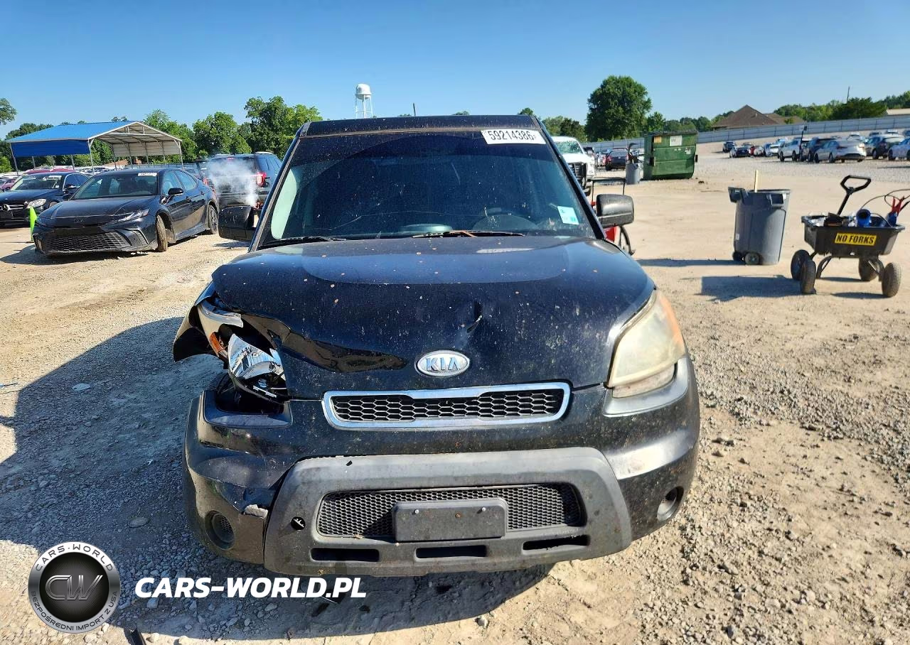 2011 Kia Soul + VIN:KNDJT2A21B7242328 - 5