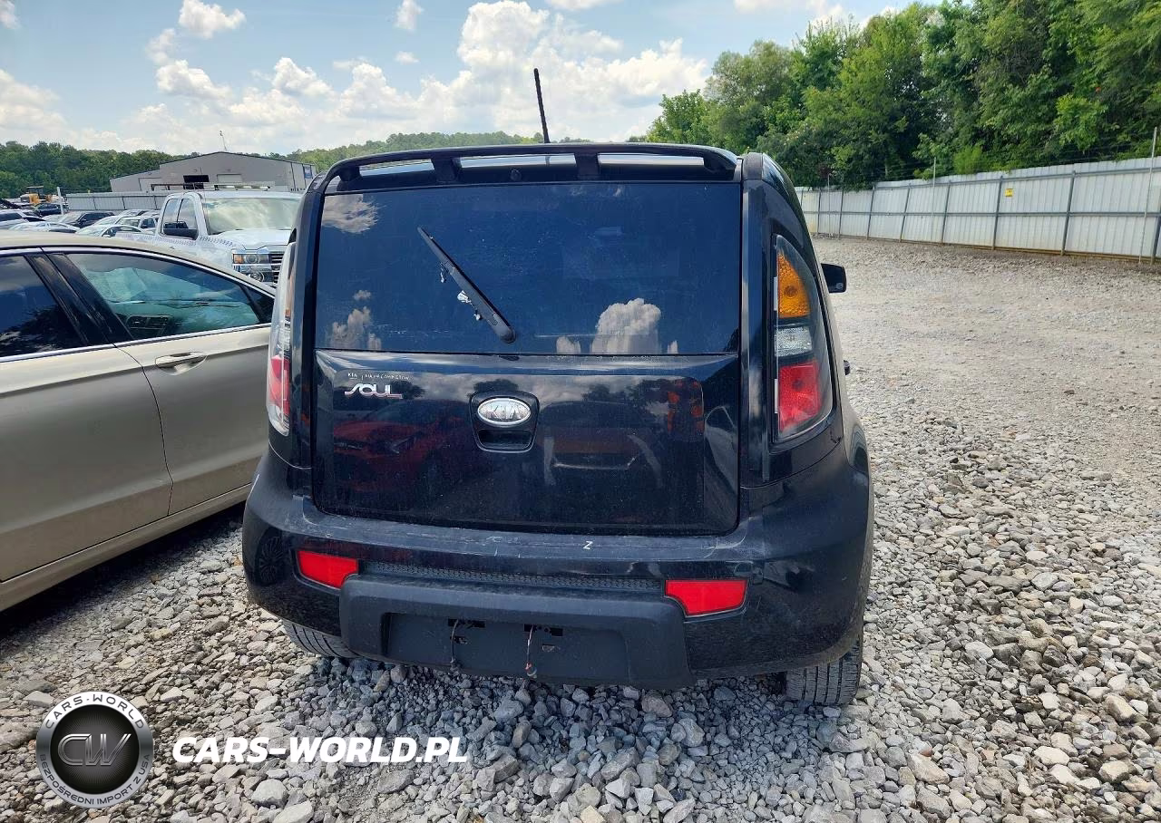 2011 Kia Soul + VIN:KNDJT2A21B7242328 - 6