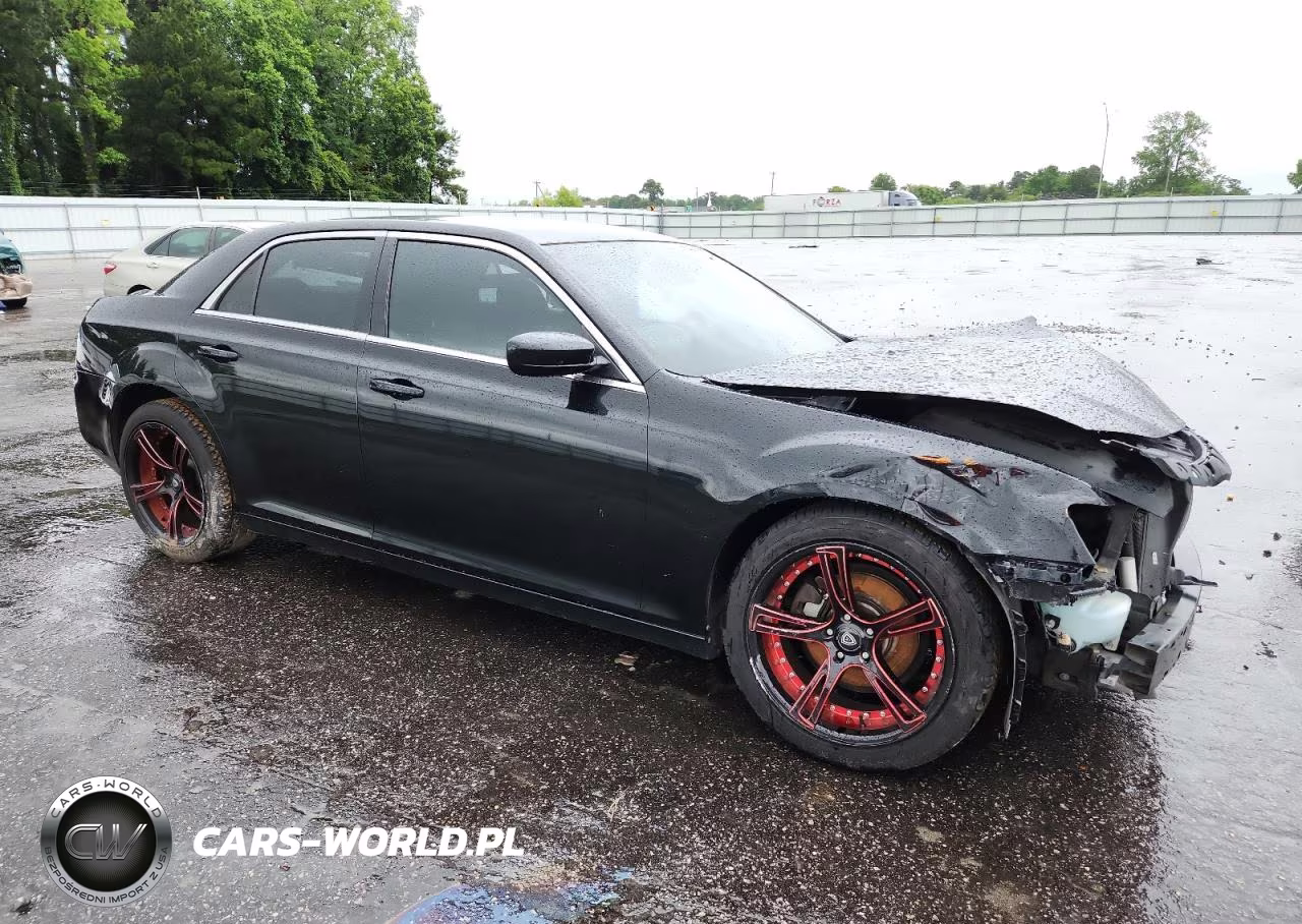 2012 Chrysler 300 VIN:2C3CCAAG3CH234661 - 4