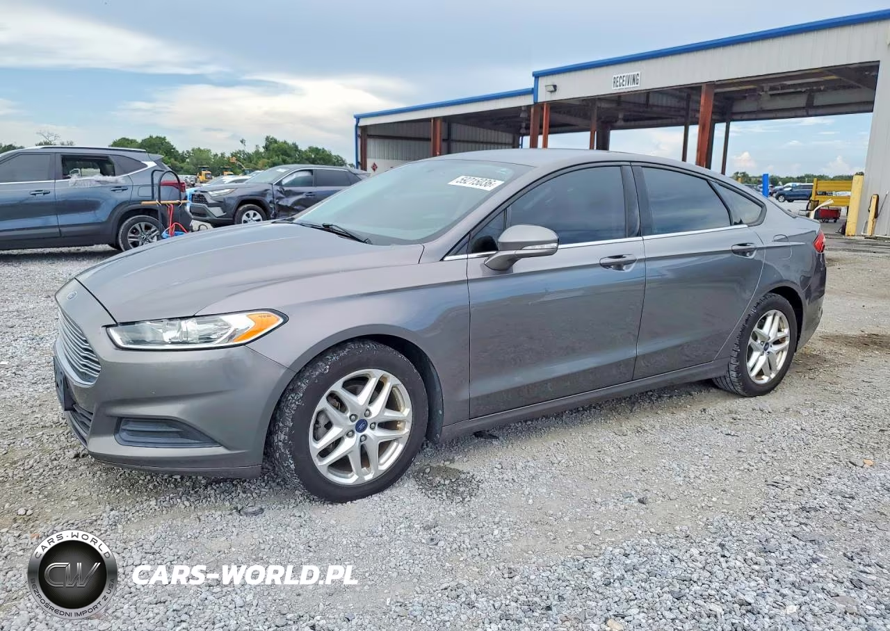 2013 Ford Fusion Se – zdjęcie 1 z 12