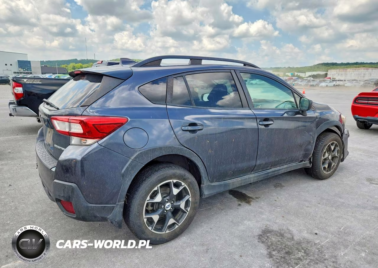 2018 Subaru Crosstrek Premium VIN:JF2GTABC7JH332413 - 3