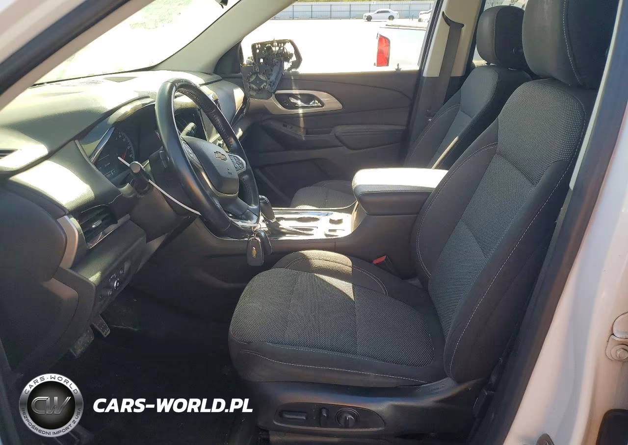 2019 Chevrolet Traverse Lt VIN:1GNERGKW7KJ124762 - 7