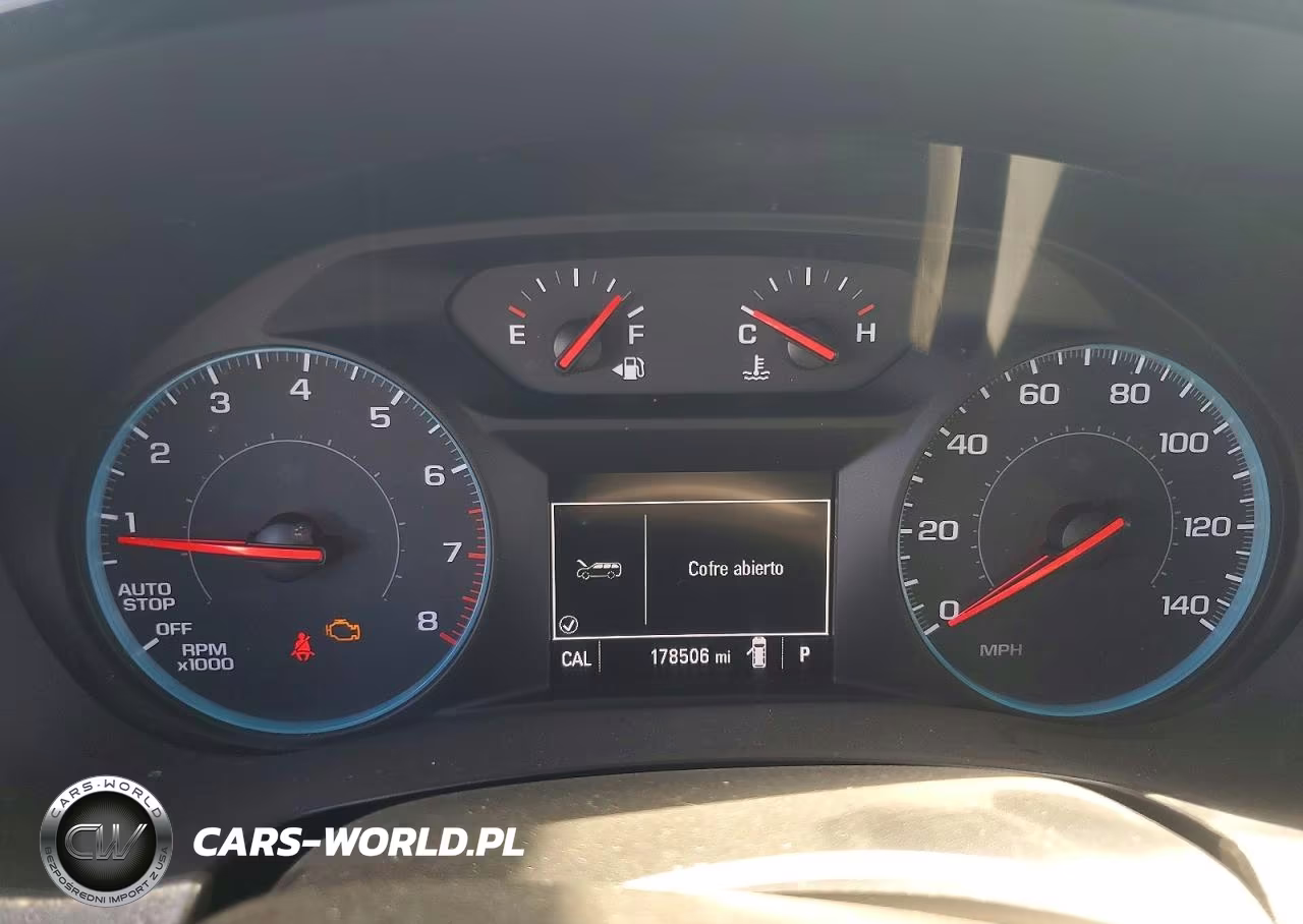 2019 Chevrolet Traverse Lt VIN:1GNERGKW7KJ124762 - 9