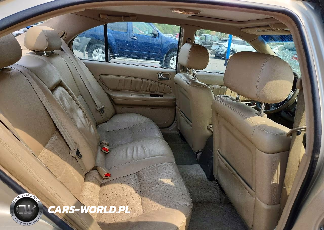 1999 Infiniti I30 VIN:JNKCA21A8XT755823 - 10