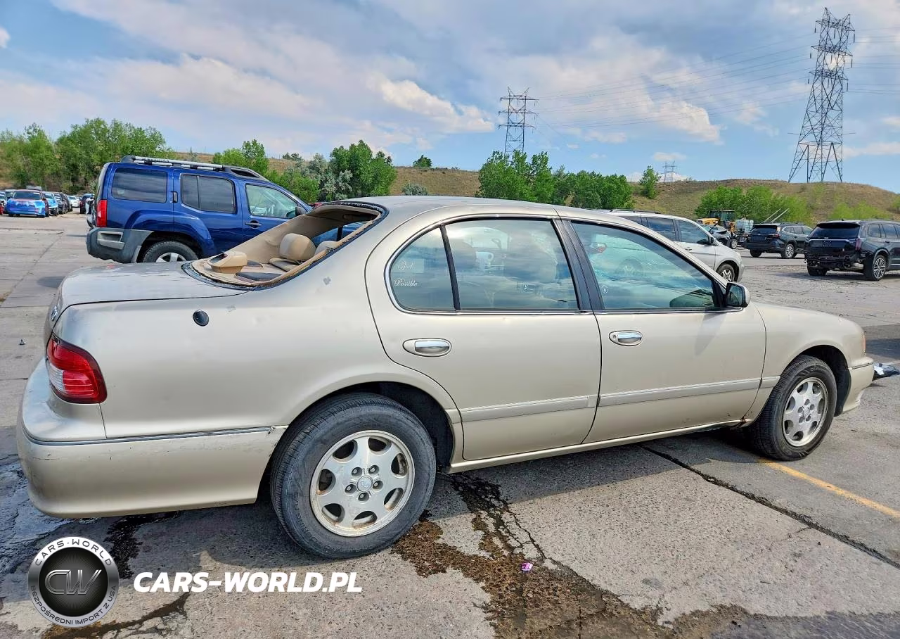 1999 Infiniti I30 VIN:JNKCA21A8XT755823 - 3
