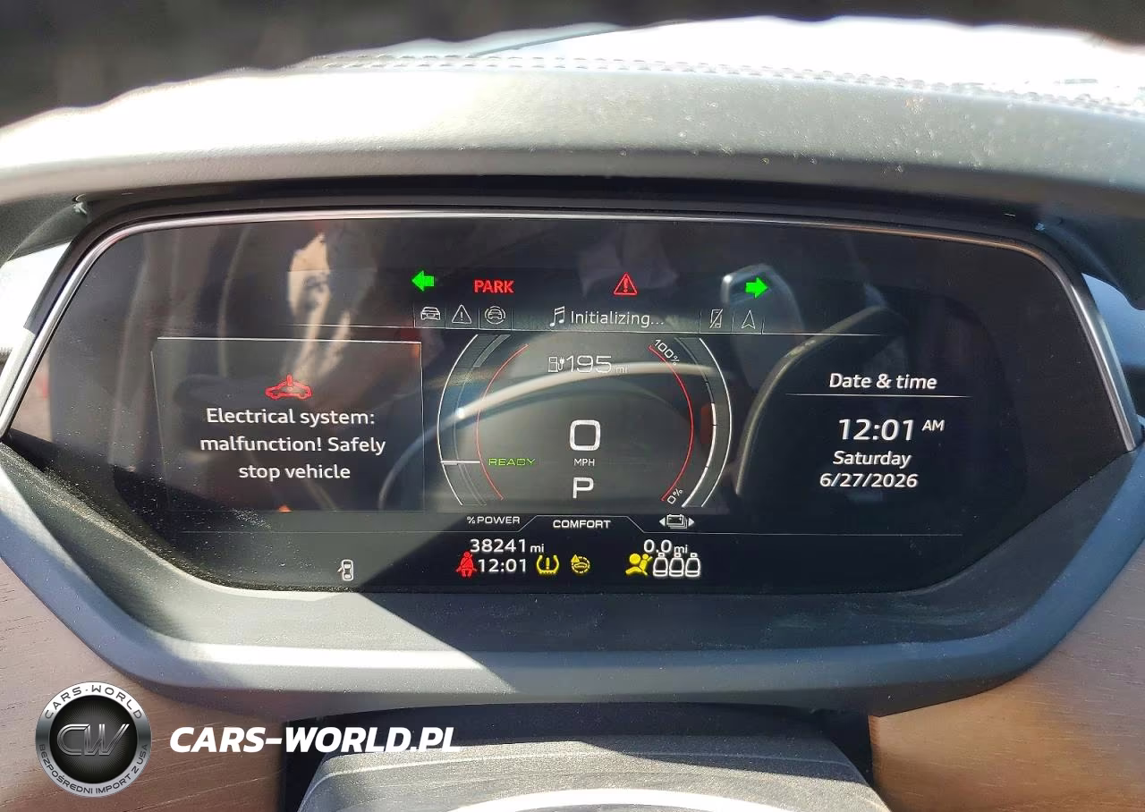 2024 Audi E-Tron Gt Premium Plus VIN:WAUFJBFW6R7003937 - 9